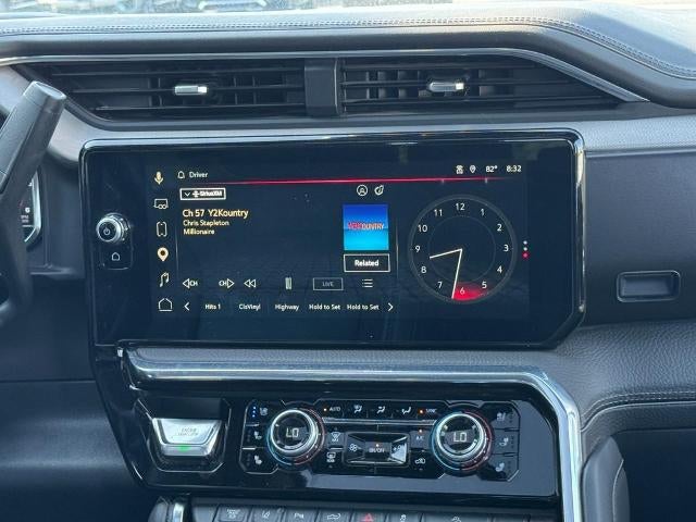 2025 GMC Sierra 2500 HD 4WD Crew Cab Denali