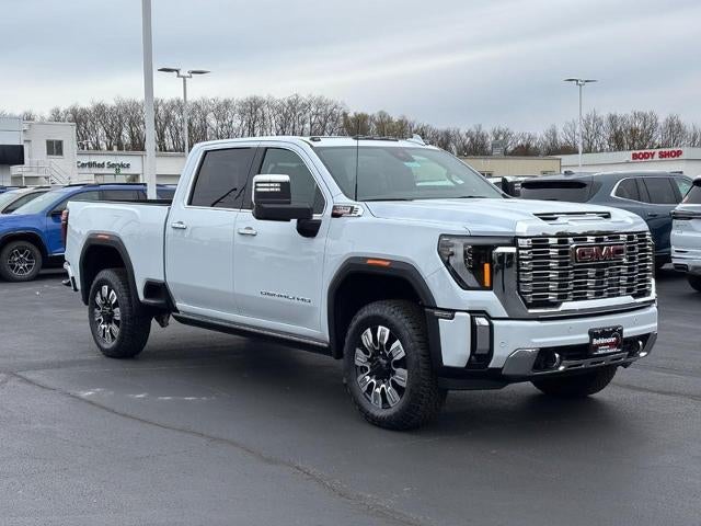 2026 GMC Sierra 2500 HD 4WD Crew Cab Denali