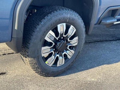 2026 GMC Sierra 2500 HD 4WD Crew Cab Denali