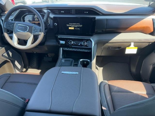 2026 GMC Sierra 2500 HD 4WD Crew Cab Denali