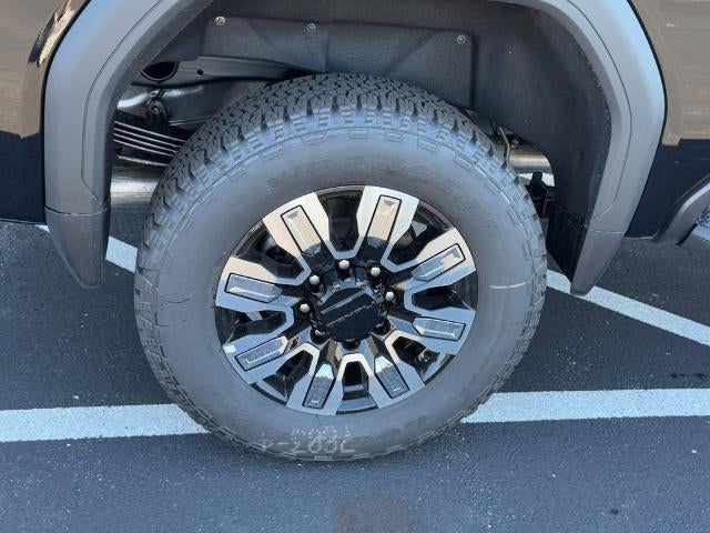2026 GMC Sierra 2500 HD 4WD Crew Cab Denali