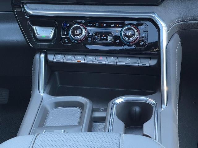 2026 GMC Sierra 2500 HD 4WD Crew Cab Denali
