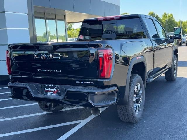 2026 GMC Sierra 2500 HD 4WD Crew Cab Denali