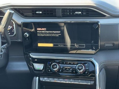 2026 GMC Sierra 2500 HD 4WD Crew Cab Denali