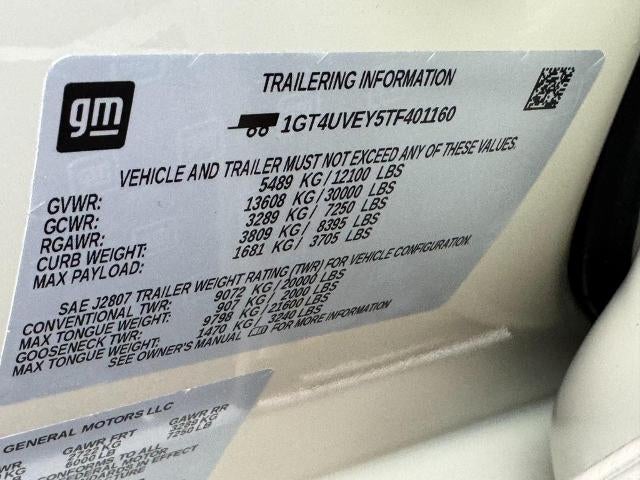 2026 GMC Sierra 3500 HD 4WD Crew Cab AT4