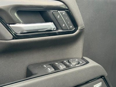2026 GMC Sierra 3500 HD 4WD Crew Cab AT4