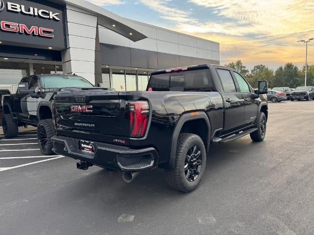 2026 GMC Sierra 3500 HD 4WD Crew Cab AT4