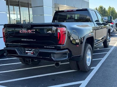 2026 GMC Sierra 3500 HD 4WD Crew Cab Denali