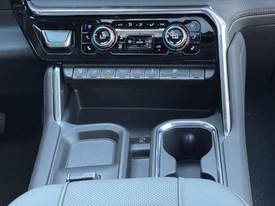 2026 GMC Sierra 3500 HD 4WD Crew Cab Denali