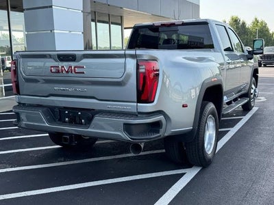 2026 GMC Sierra 3500 HD 4WD Crew Cab Denali