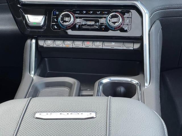 2026 GMC Sierra 3500 HD 4WD Crew Cab Denali