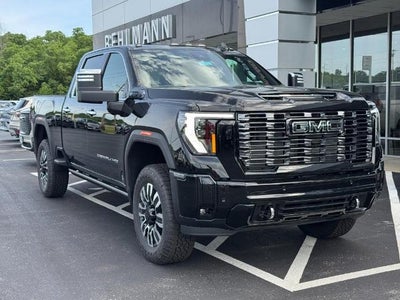 2026 GMC Sierra 2500 HD 4WD Crew Cab Denali Ultimate
