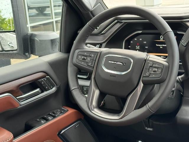 2026 GMC Sierra 2500 HD 4WD Crew Cab Denali Ultimate