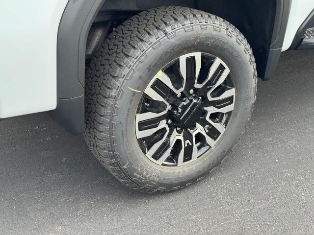 2026 GMC Sierra 2500 HD 4WD Crew Cab Denali Ultimate
