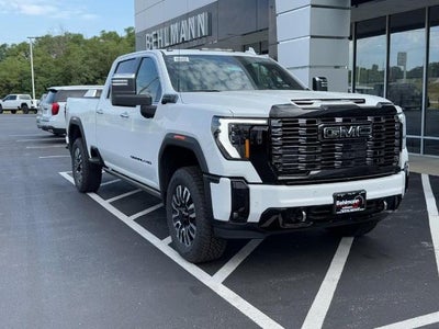 2026 GMC Sierra 2500 HD 4WD Crew Cab Denali Ultimate