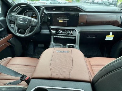 2026 GMC Sierra 2500 HD 4WD Crew Cab Denali Ultimate