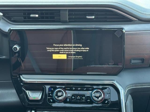 2026 GMC Sierra 2500 HD 4WD Crew Cab Denali Ultimate