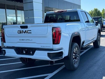 2026 GMC Sierra 2500 HD 4WD Crew Cab Denali Ultimate