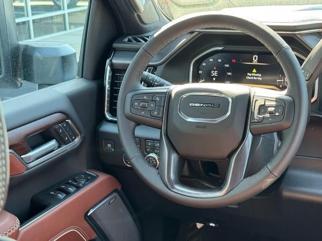 2026 GMC Sierra 2500 HD 4WD Crew Cab Denali Ultimate