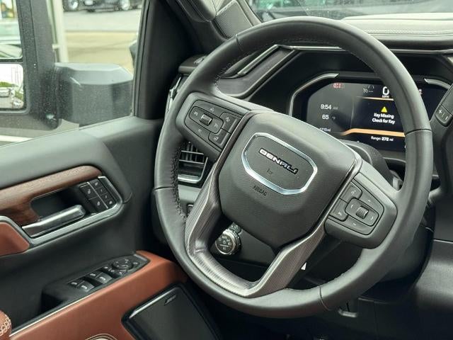 2026 GMC Sierra 3500 HD 4WD Crew Cab Denali Ultimate