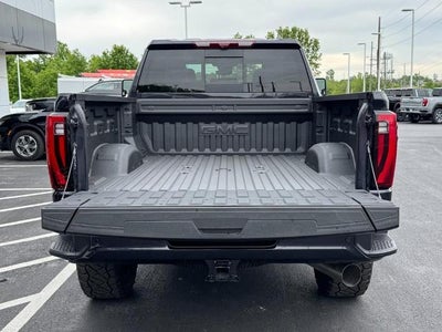 2026 GMC Sierra 3500 HD 4WD Crew Cab Denali Ultimate