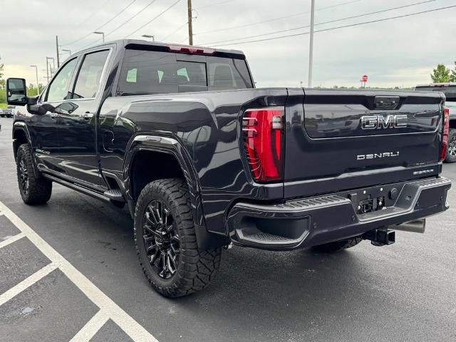 2026 GMC Sierra 3500 HD 4WD Crew Cab Denali Ultimate