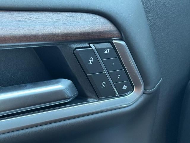 2026 GMC Sierra 3500 HD 4WD Crew Cab Denali Ultimate