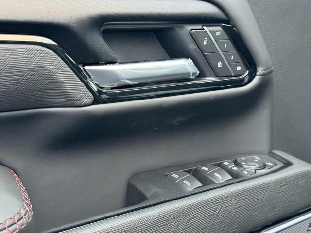 2026 GMC Sierra 2500 HD 4WD Crew Cab AT4X