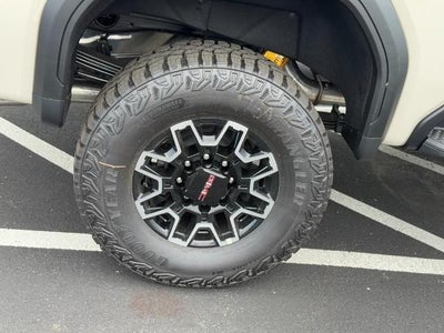 2026 GMC Sierra 2500 HD 4WD Crew Cab AT4X