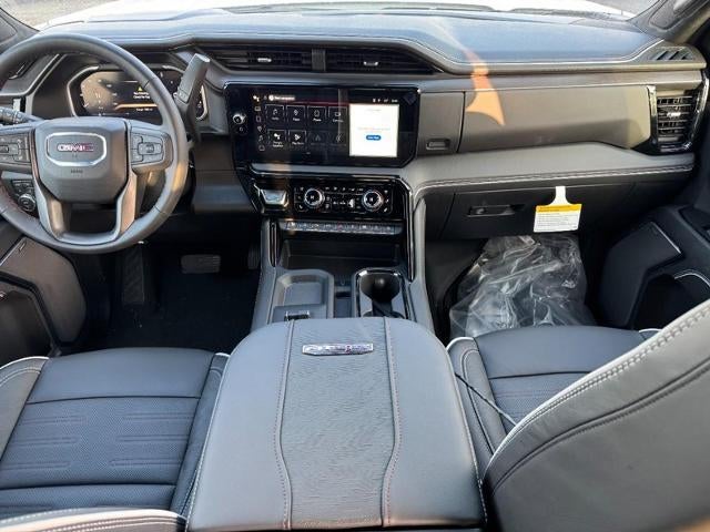 2026 GMC Sierra 2500 HD 4WD Crew Cab AT4X