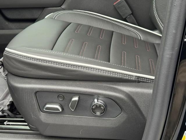 2026 GMC Sierra 2500 HD 4WD Crew Cab AT4X