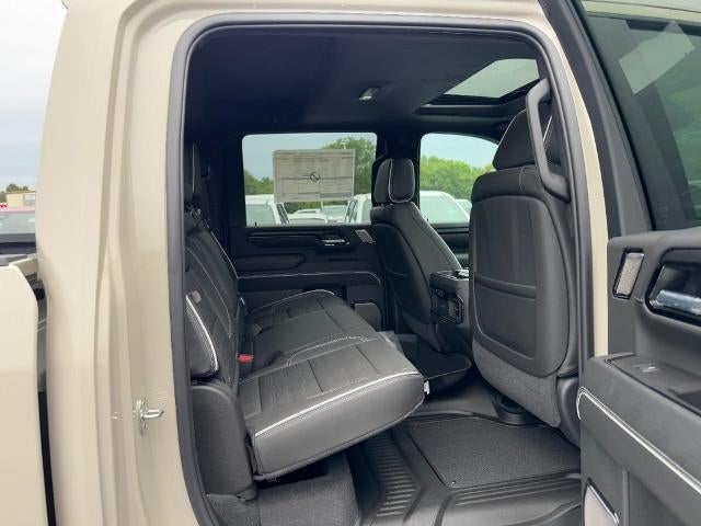 2026 GMC Sierra 2500HD AT4X - Photo 5