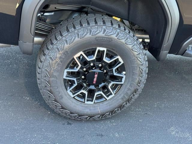 2026 GMC Sierra 2500 HD 4WD Crew Cab AT4X
