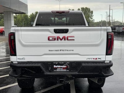 2026 GMC Sierra 2500 HD 4WD Crew Cab AT4X