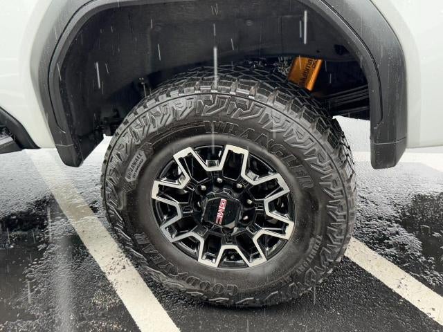 2026 GMC Sierra 2500 HD 4WD Crew Cab AT4X