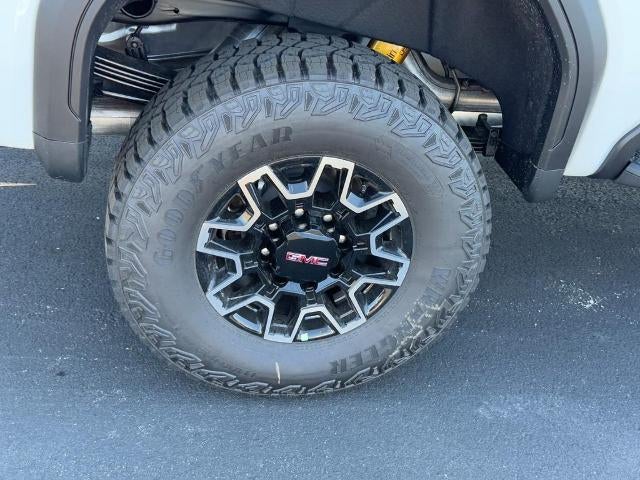 2026 GMC Sierra 2500 HD 4WD Crew Cab AT4X