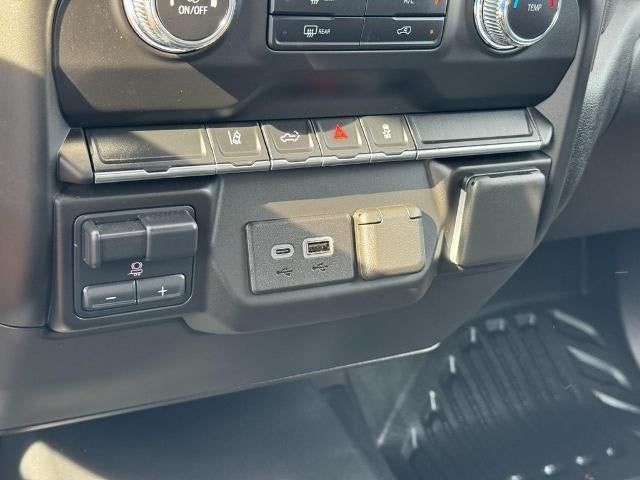 2024 GMC Sierra 2500 HD 4WD Double Cab Pro