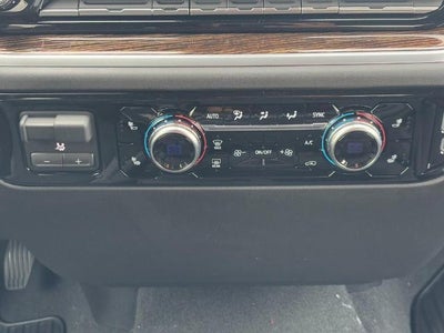 2026 GMC Sierra 2500 HD 4WD Double Cab SLE