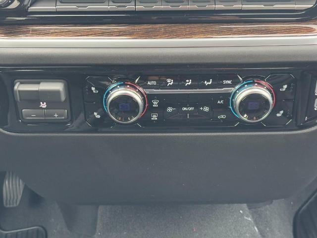 2026 GMC Sierra 2500 HD 4WD Double Cab SLE