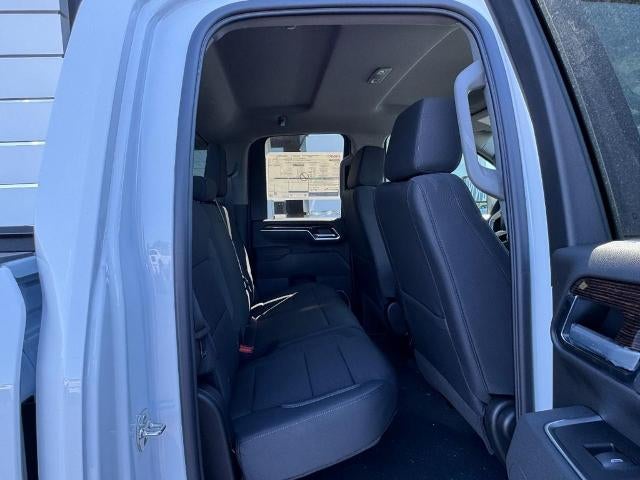 2026 GMC Sierra 2500 HD 4WD Double Cab SLE