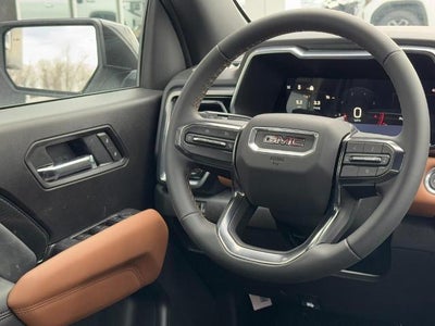 2026 GMC Canyon 4WD Crew Cab AT4