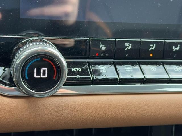 2026 GMC Canyon 4WD Crew Cab AT4