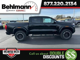 2026 GMC Canyon 4WD Crew Cab AT4