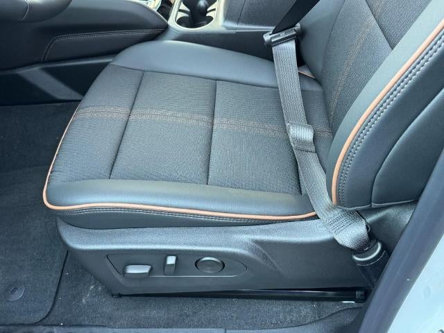 2026 GMC Canyon 4WD Crew Cab AT4