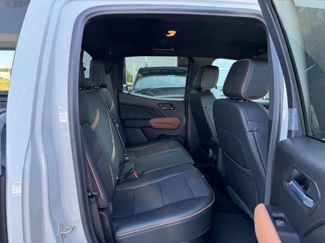 2026 GMC Canyon 4WD Crew Cab AT4