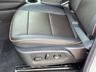 2026 GMC Canyon 4WD Crew Cab AT4