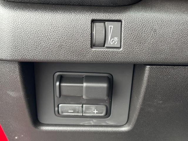 2026 GMC Canyon 4WD Crew Cab AT4