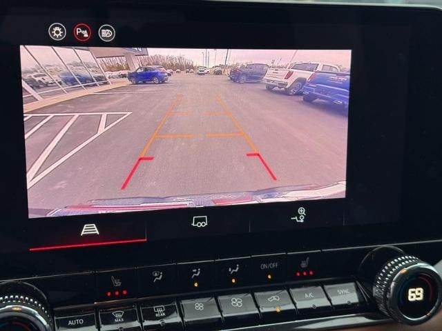 2025 GMC Canyon 4WD Crew Cab AT4