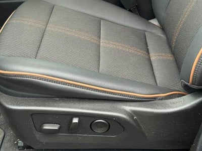 2025 GMC Canyon 4WD Crew Cab AT4