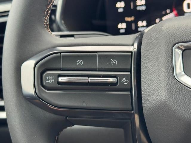 2026 GMC Canyon 4WD Crew Cab AT4